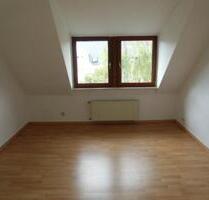 Rheingauviertel, gemütliche und helle Dachgeschosswohnung - Wiesbaden Klarenthal