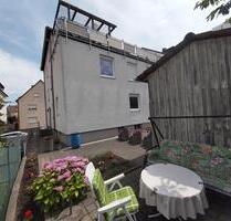 TOP 3-Zimmer-Wohnung 83 m² + Balkon in Kornwestheim Nähe S-Bahn