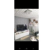 4 Zimmer EG Wohnung S-Zuffenhausen, - (Ablöse Möbel:6500€) - Stuttgart