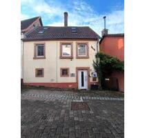 Charmantes Altstadthaus mit Garten - Otterberg