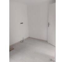 2 Raum Wohnung - 550,00 EUR Kaltmiete, in Bad Bibra (PLZ: 06647)