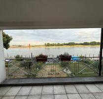 Wohnung 74m² Rheinblick 20m² Balkon 1 Og. Aufzug + Tg. Stellp. - Duisburg Essenberg