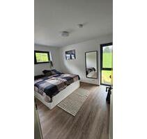 Moderne 2-Zimmer-Wohnung mit Weitblick, Balkon und Top-Ausstattung – Neubau 2021 in Meinerzhagen