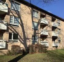 Interessante 3-Zimmer-Wohnung mit Tageslichtbad - Frankfurt am Main Fechenheim