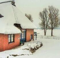 30.08. bis 06.09.: Strandhaus mit Boot & Kanu am Schweriner See, Ferienhaus nahe Ostsee, Wismar, Schwerin, Boltenhagen, Poel in Mecklenburg, Kinderurlaub, Angelurlaub, Srandurlaub, Ferien am Meer