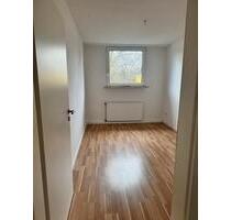Dachgeschosswohnung in Essen - 600,00 EUR Kaltmiete, ca.  53,00 m² in Essen (PLZ: 45145) Stadtbezirk III