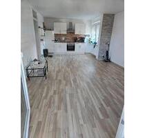 Schöne helle 2 zimmerwohnung - 580,00 EUR Kaltmiete, in Deggendorf (PLZ: 94469)