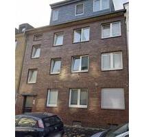 Wohnung im 1. OG zu verkaufen in ruhige Lage im 4-Familienhaus! - Duisburg Mittelmeiderich