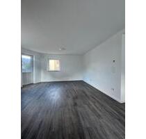 Wohnung 2 Schlafzimmer,1 Wohnzimmer 1 Küche 1 Bad 1 Flur - Stuttgart Vaihingen