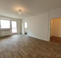 „Frisch gestrichen, frisch verliebt – Dein neues 2-Zimmer-Zuhause! - Leipzig West