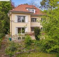 4 Zimmer Wohnung 120 qm - 2.250,00 EUR Kaltmiete, ca.  120,00 m² in Berlin (PLZ: 10115) Mitte