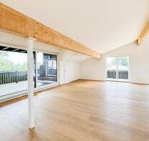 Lichtdurchflutete 3-Zimmer-Dachgeschosswohnung mit Seeblick in Tutzing