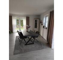 Doppelhaushälfte mit Garten - 1.650,00 EUR Kaltmiete, ca.  160,00 m² in Borken (PLZ: 46325)