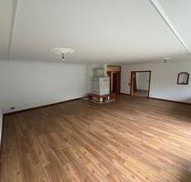 Großzügige Wohnung gesamt 205 qm in 2-Familien-Haus - Jülich