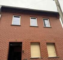 Haus in Schwanebeck - 25.000,00 EUR Kaufpreis, ca.  100,00 m² in Gröningen (PLZ: 39397)