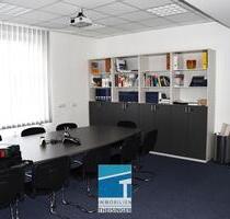 Büro, Praxis im Erdgeschoß in Ingolstadt, City