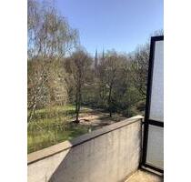 Renovierte 3 Zimmer mit Balkon in absolut verkehrsarmer Lage - Oberhausen