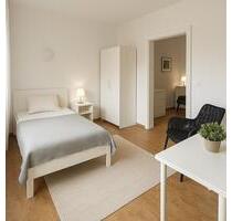 Möbliertes Zimmer für Frauen - 333,00 EUR Kaltmiete, ca.  41,00 m² in Rendsburg (PLZ: 24768)