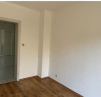 Gepflegte 4-Zimmer-Wohnung mit Südbalkon in Schweinfurt