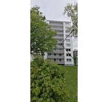 Gepflegte 4-Zimmerwohnung mit Blick auf die Achalm - Reutlingen Orschel-Hagen