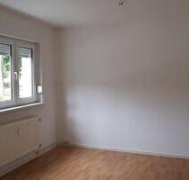 1-Zimmer-Student*innen-Apartment mit Miniküche in Halle Neustadt - Halle (Saale) Halle-Neustadt