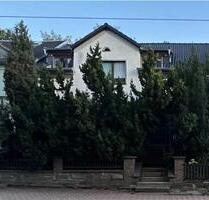 Reihenmittelhaus mit großem Anbau in Reusa - Plauen Alt Chrieschwitz