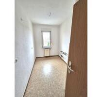 2 Raumwohnung, Badewanne - klein, fein, mein - Bitterfeld-Wolfen