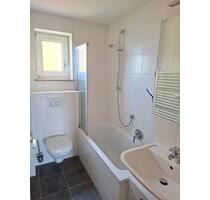 2-Zimmer Wohnung, Unikliniknähe, mit Garage und Weitblick - Würzburg Lindleinsmühle