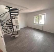 Luxus-Maisonette 100 m² • Terrasse • Kernsaniert 2024 • Top-lage - Bochum Bochum-Mitte