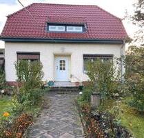 Haus mit Grundstück - 440.000,00 EUR Kaufpreis, ca.  110,00 m² in Falkensee (PLZ: 14612)