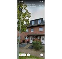 Reihenmittelhaus in KR-Uerdingen zu vermieten 1.000 € Kaltmiete - Krefeld Hülser Berg