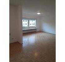 2 Zimmer mit Balkon 1 OG frisch renoviert - Pattensen