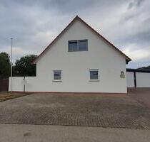 tolles freistehendes Haus mit großen Pool - Blankenheim