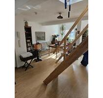 3 12 Zimmer Whg, 68m² in Oberhausen