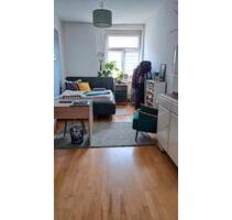 WG Zimmer in Erfurt - 360,00 EUR Kaltmiete, ca.  16,00 m² in Erfurt (PLZ: 99084)