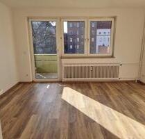 3 Zimmer - ruhig, sonnig mit Balkon zum Innenhof - Nürnberg Sankt Leonhard