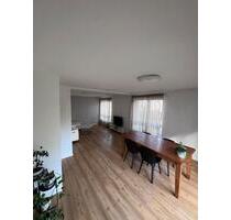 2,5 Zimmer Wohnung EG + EBK - 1.080,00&nbsp;EUR Kaltmiete, ca.&nbsp; 80,00&nbsp;m&sup2; in Eppingen (PLZ: 75031)