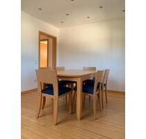 Helle Dach Geschoß Mietwohnung - 480,00 EUR Kaltmiete, ca.  54,00 m² in Homburg (PLZ: 66424)