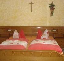 Ferienwohnung zur längeren Miete - Neukirchen-Balbini