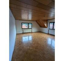 2 Wohnungen in Waldkappel - 1.100,00 EUR Kaltmiete, ca.  260,00 m² in Waldkappel (PLZ: 37284)