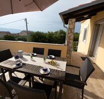 Idyllisches Ferienhaus mit 2 Apartments auf der Insel Krk - Saarlouis