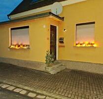 Freihstehendes Haus , ruhige Lage, 112 m2 Wfl, 2800m2 Grundstück - Pfeffelbach