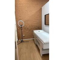 Beauty-Coworking – Raum mit Liege zu vermieten - Berlin Charlottenburg-Wilmersdorf