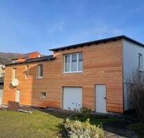 Möblierte 3 Zimmer Wohnung in ruhiger Wohnlage mit Terrasse - Sassnitz