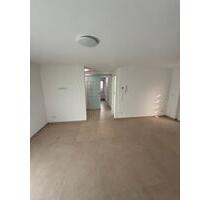 2 Zimmer Wohnung Kernsaniert inkl. Terasse in Göppingen Faurndau