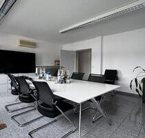 240m² Bürofläche auf einer Büroetage im modernen Bürogebäude, nähe Autobahn im Gewerbegebiet - Ilsfeld