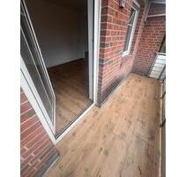 Schicke Oberwohnung mit Balkon - zu sofort! - Esterwegen