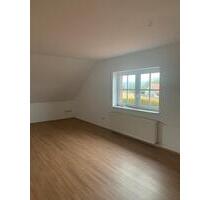 Charmante lichtdurchflutete 3 Zimmer Wohnung, Altenbeken-Schwaney