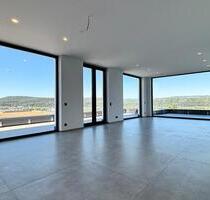 Erstbezug Kenner Ley: Premium Penthouse mit grandiosem Rundumblick, top Ausstattung in gefragter Wohnlage