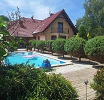 GROSSES MODERNES HAUS MIT SWIMMINGPOOL, PHOTOVOLTAIK, WÄRMEPUMPE - Cottbus Merzdorf